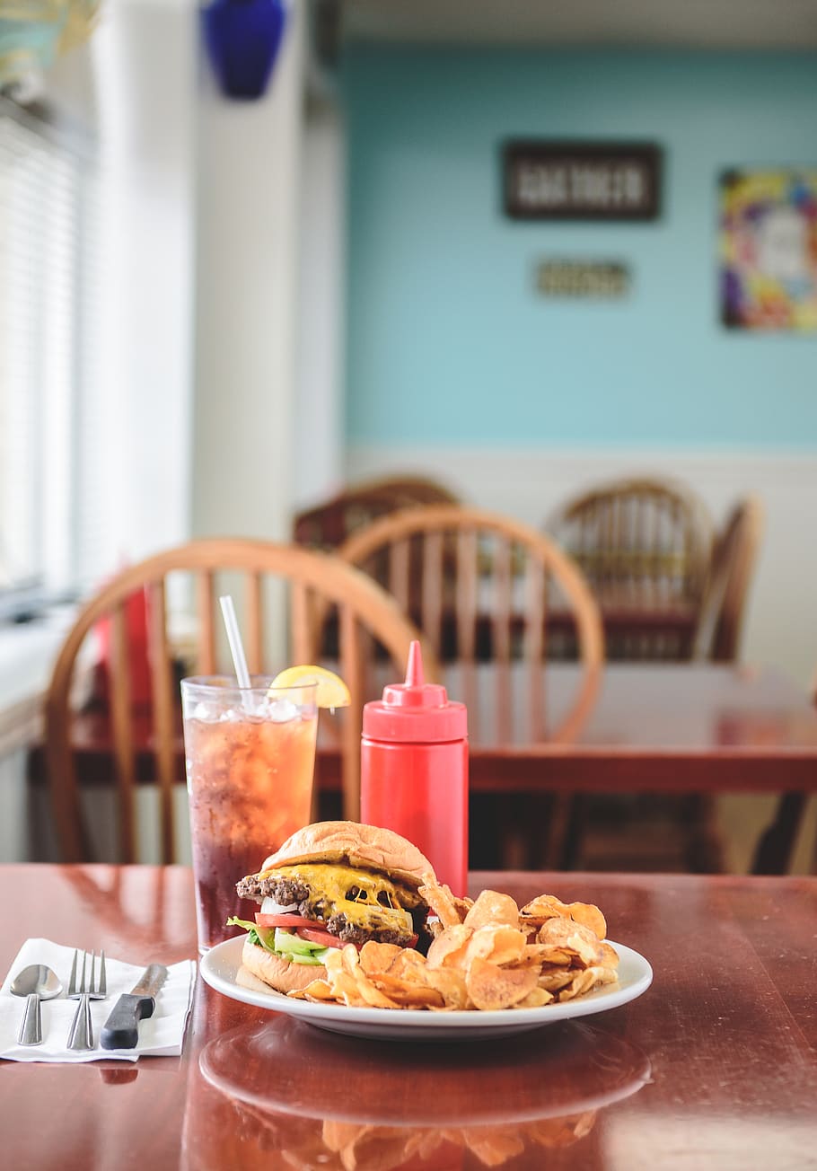 burger on plate, table, food and drink, focus on foreground, indoors HD wallpaper