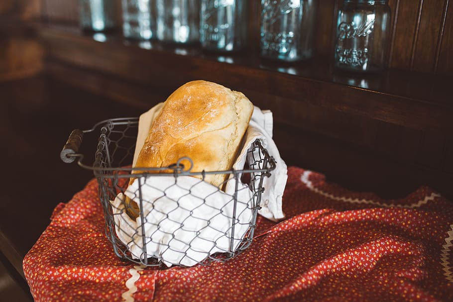 Bread in basket, bake, baked, loaf, white bread, food and drink HD wallpaper