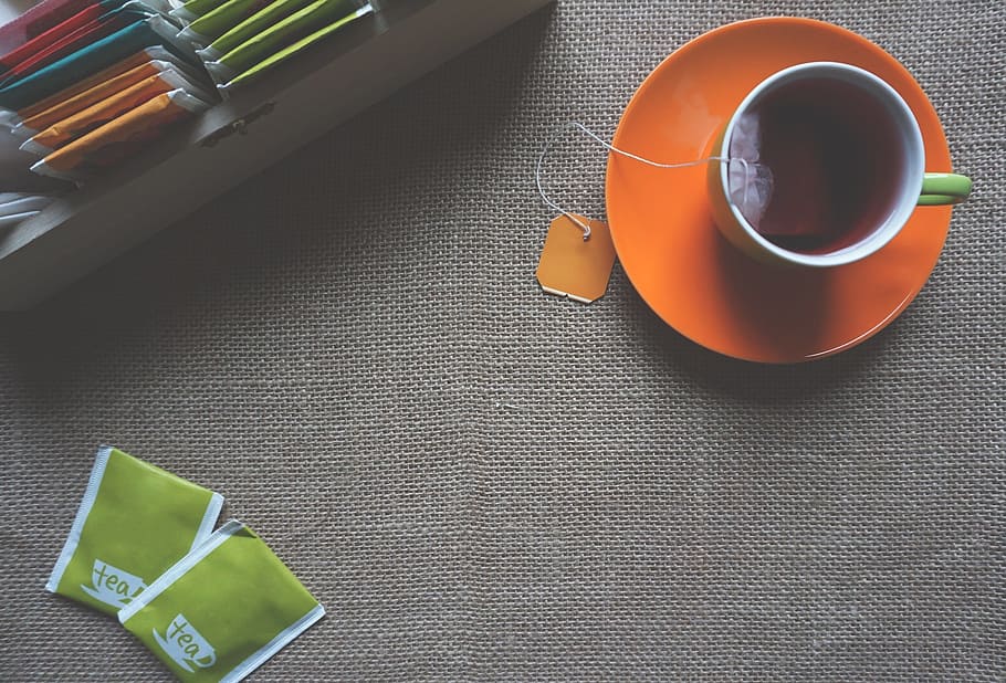 table, tea, drink, hot, fresh, cup, dark, food and drink, mug HD wallpaper