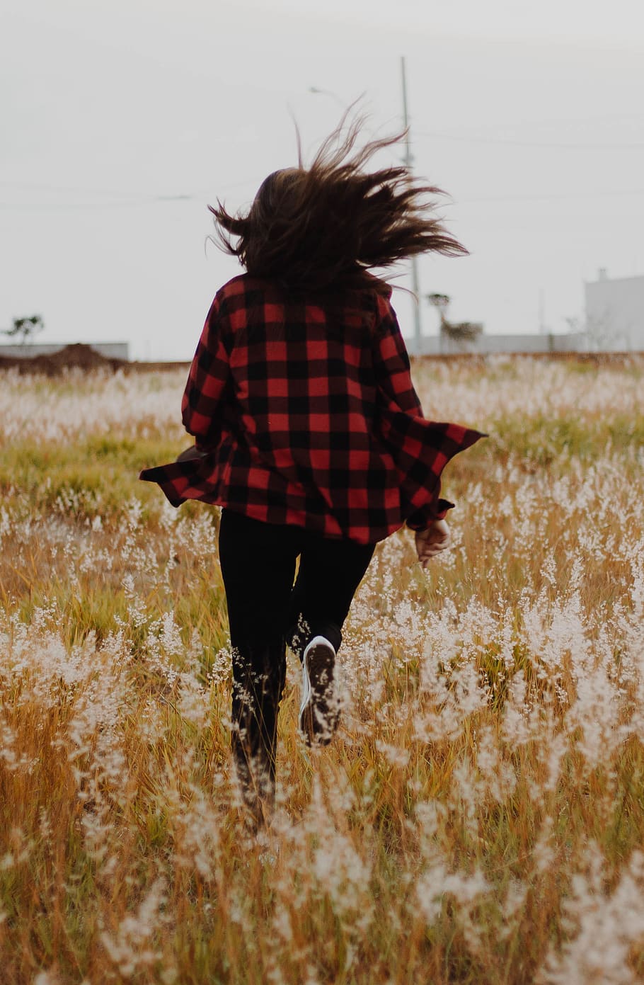 real people, one person, land, field, lifestyles, plant, nature HD wallpaper