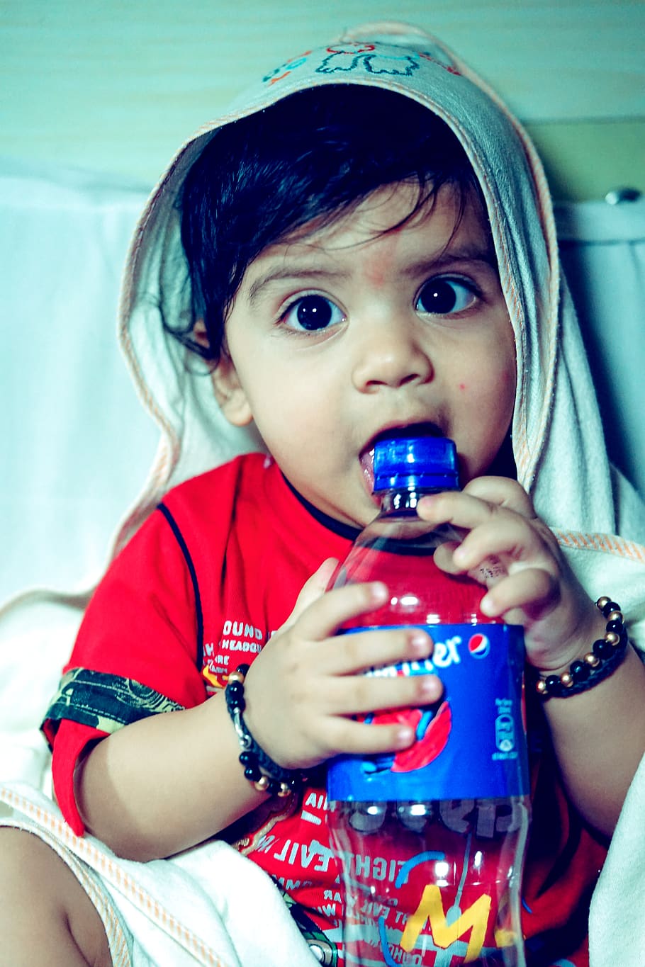 child, childhood, real people, innocence, cute, one person HD wallpaper