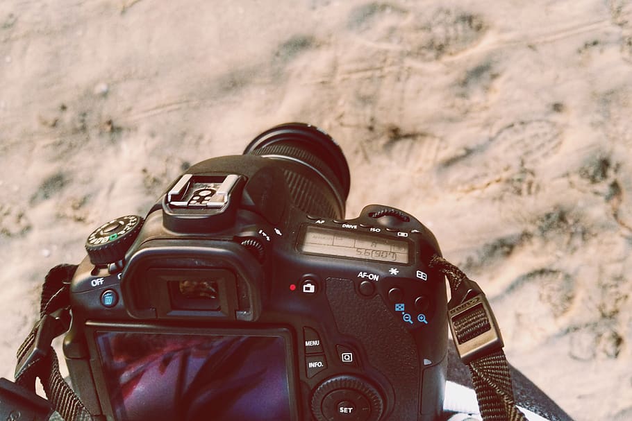 Close-up Photo of Black Dslr Camera, camera equipment, canon HD wallpaper