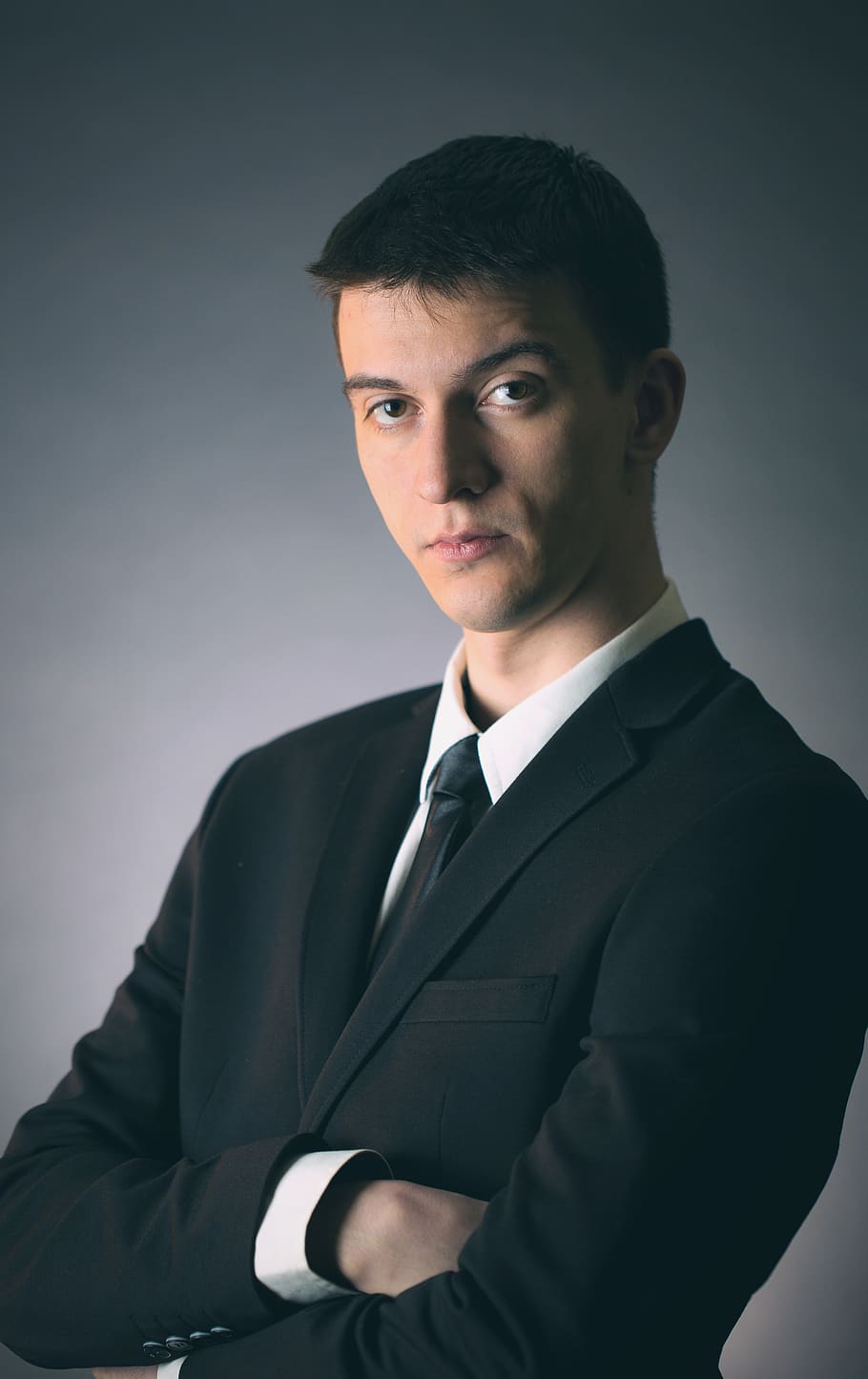 man, suit, black, handsome, formalwear, one person, well-dressed HD wallpaper