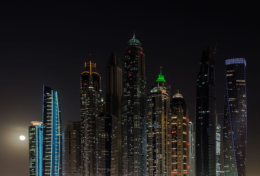 Cityscape, architecture, buildings, downtown, dubai, moon, night HD wallpaper