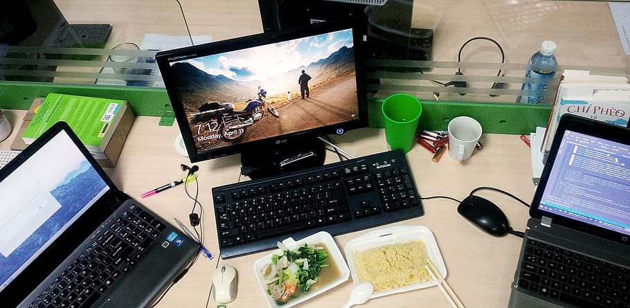 work, workspace, it, computer, desktop, monitor, programmer HD wallpaper