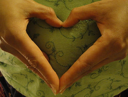 heart, hands, shape, amor, corazón, manos, heart shape, love HD wallpaper