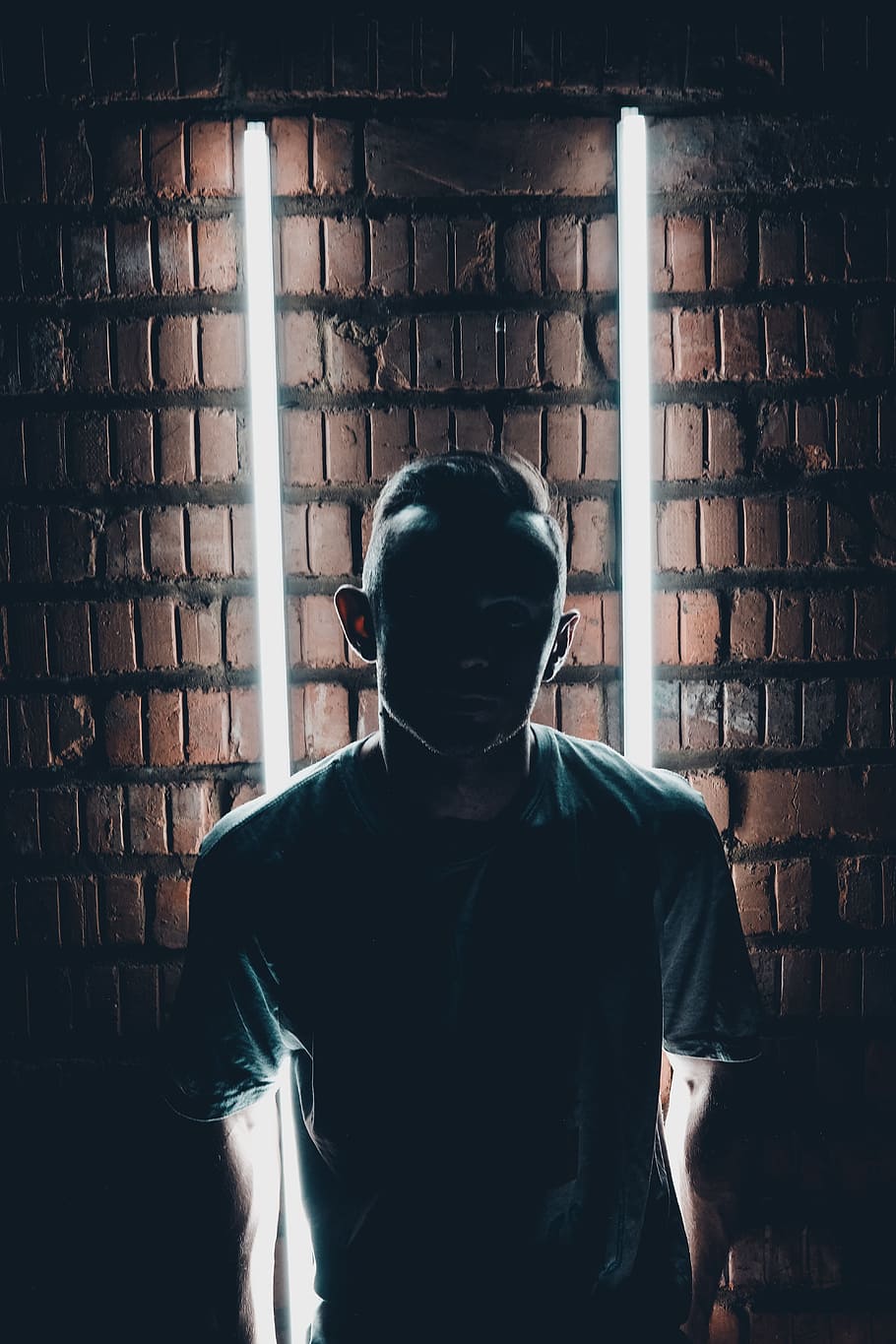 man posing for picture, one person, wall - building feature, real people HD wallpaper