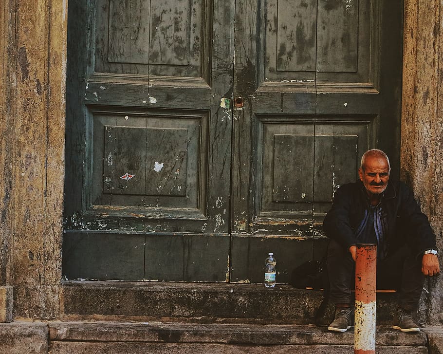 italy, naples, door, old man, real people, one person, architecture, HD wallpaper