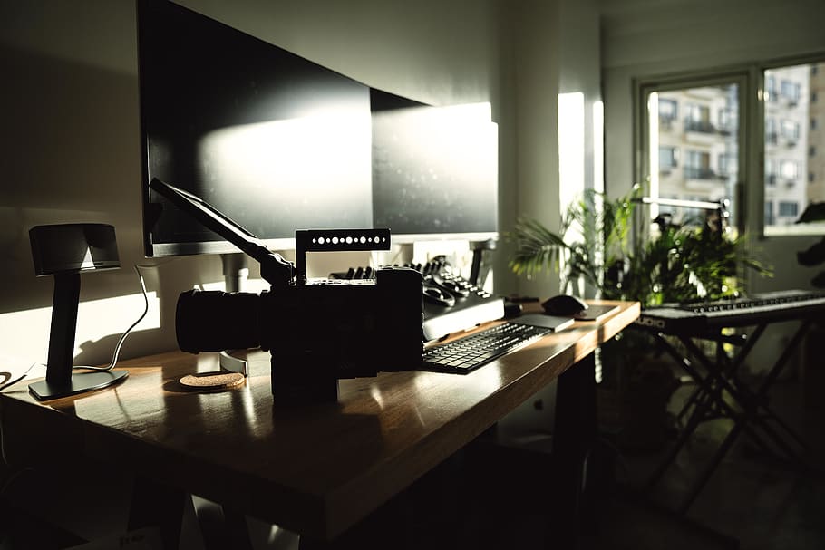 turned-off computer monitors on desk, table, seat, window, chair HD wallpaper