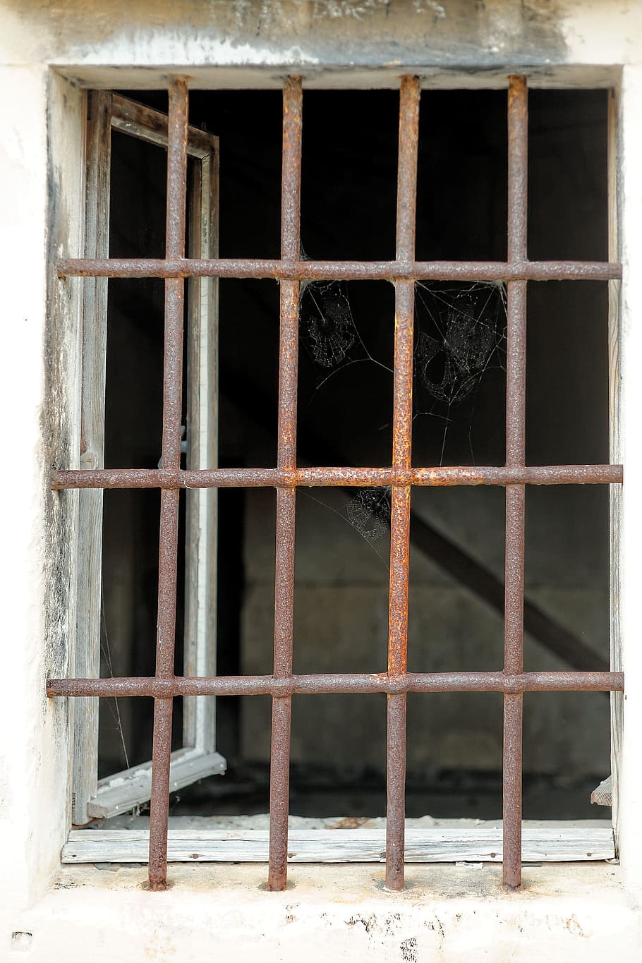 Metal window bars rust фото 27
