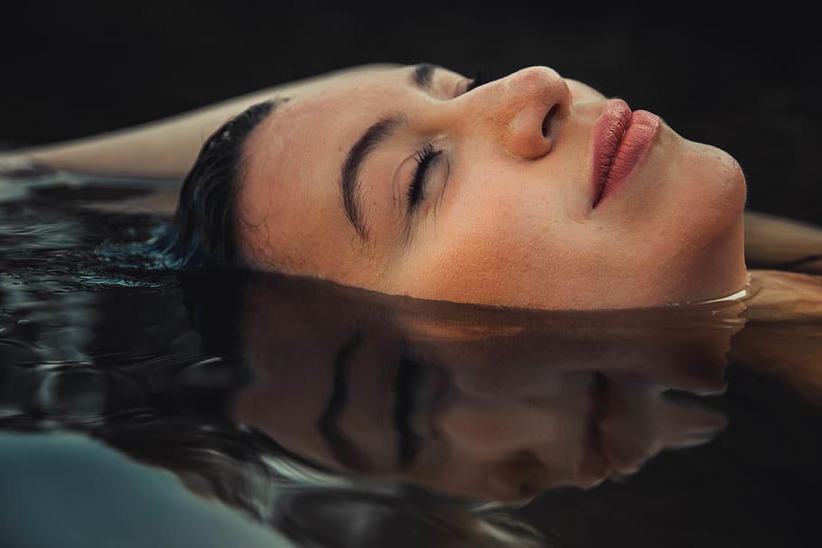 Close-Up Photo of Woman Floating on Water, beautiful, beauty HD wallpaper
