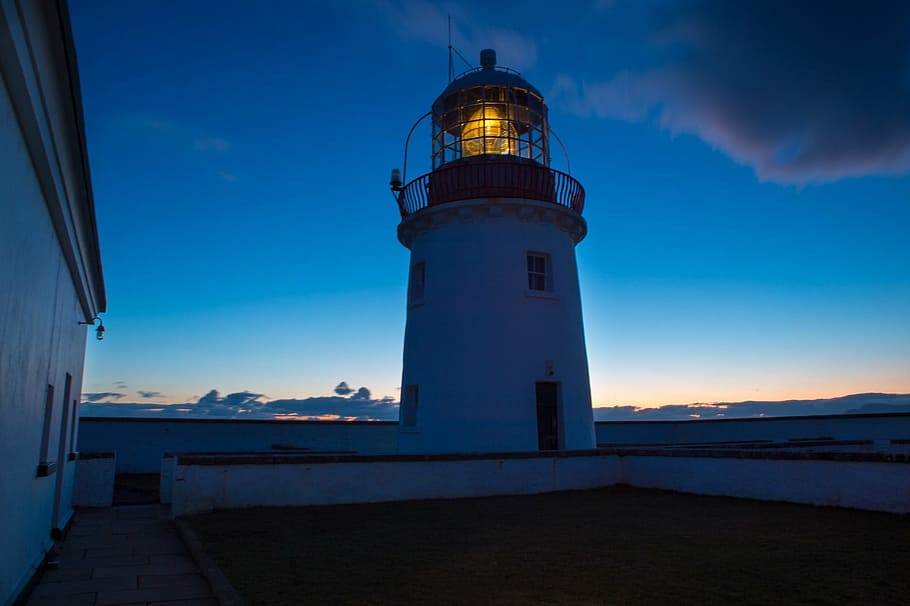 Light Tower, architecture, building, lighthouse, sky, guidance HD wallpaper