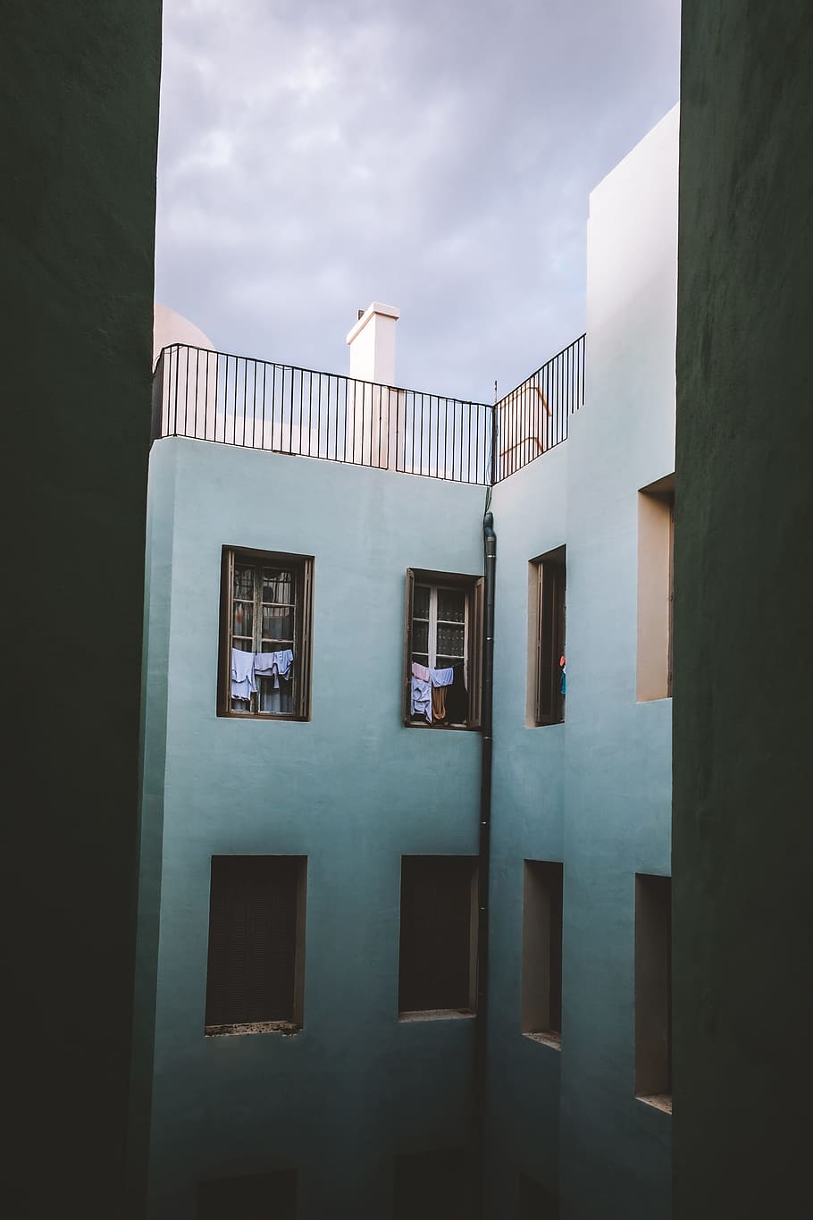 A Visual Transition From Dark To Light, building, sky, window HD wallpaper