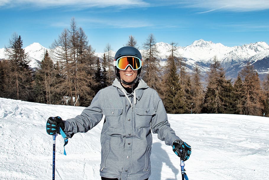 trees, fun, friends, ski, instructor, aostavalley, smile, italy HD wallpaper