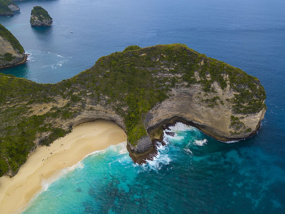 island beside sea, water, high angle view, nature, beauty in nature HD wallpaper