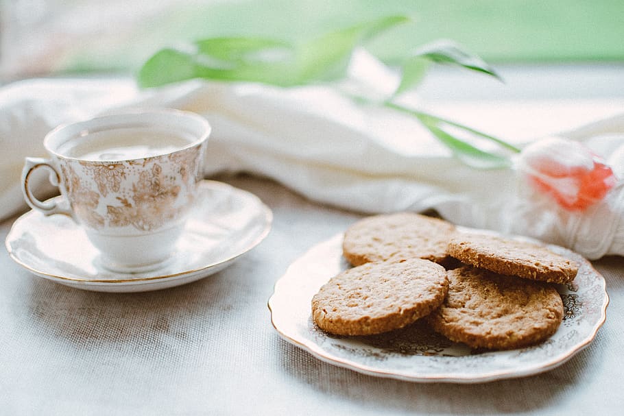 Hd Wallpaper Brown Cookies Afternoon Tea Beverage Biscuits Break Close Up Wallpaper Flare