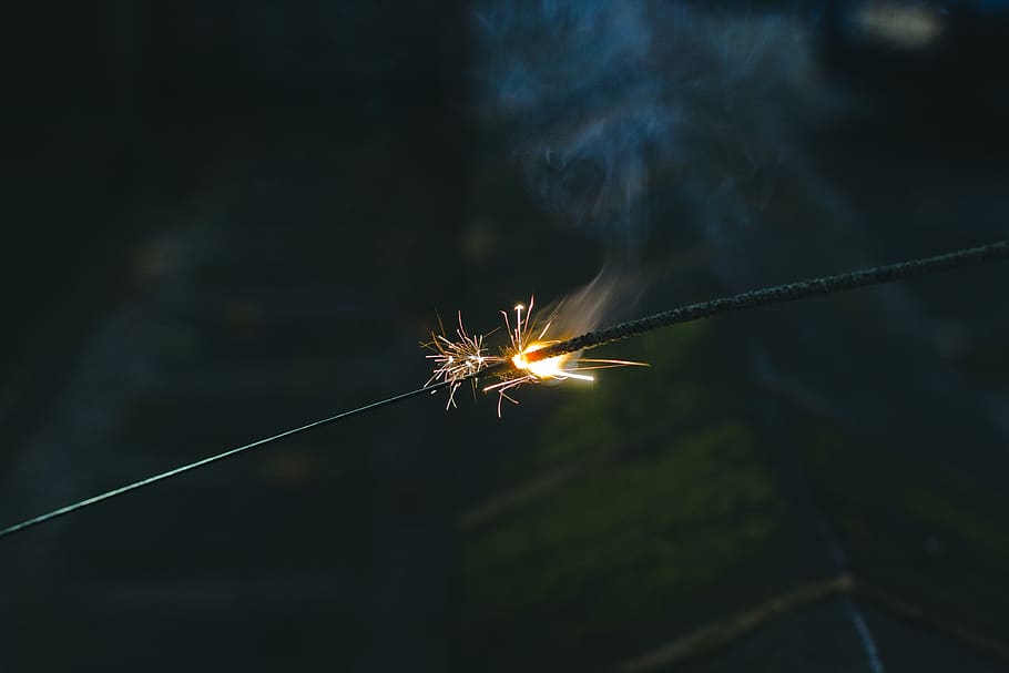 firework, bonfire, bonfire night, spark, sparkler, winter, cosy HD wallpaper