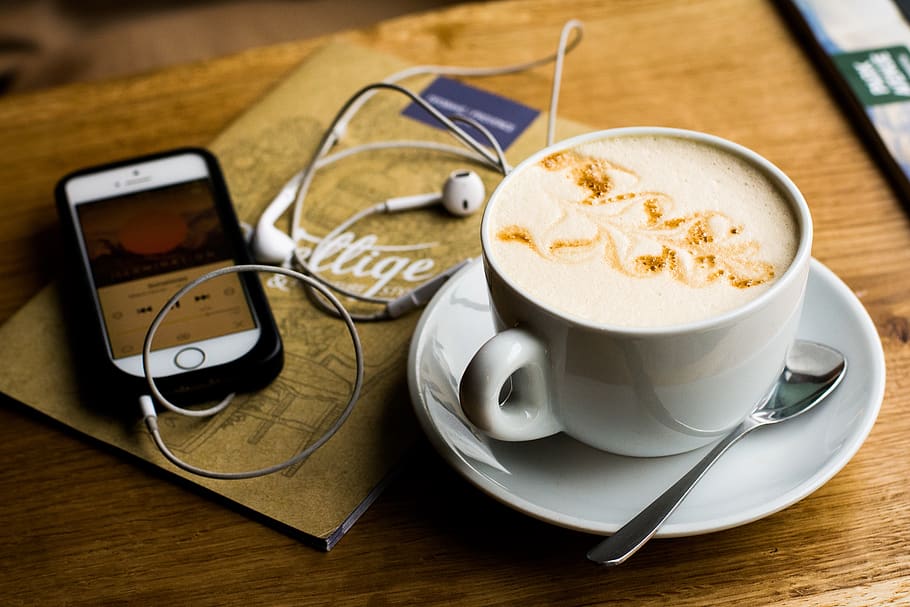 iphone, apple, cellphone, earphone, gadgets, electronics, technology HD wallpaper