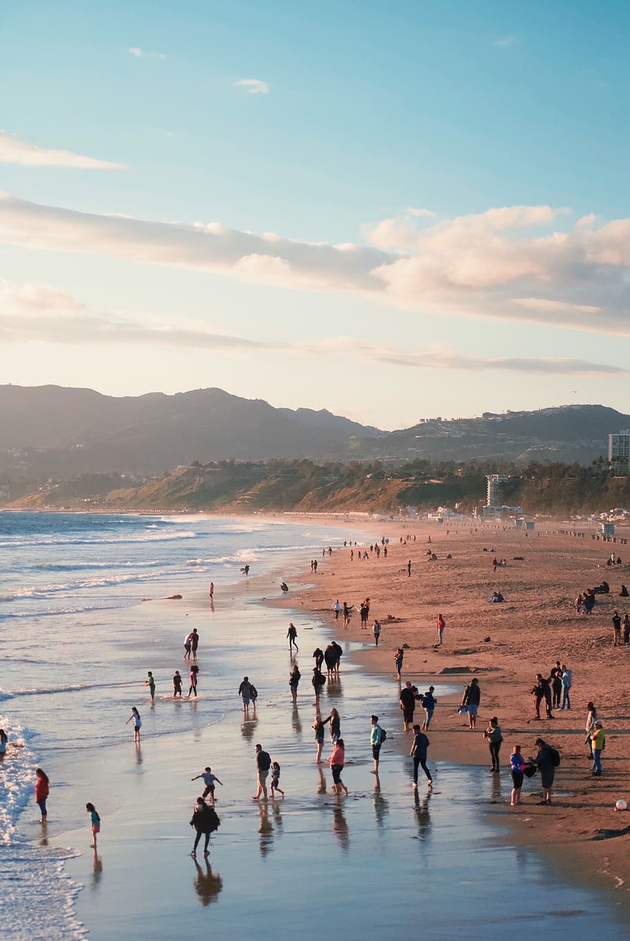 people standing seashores, group of people, crowd, large group of people HD wallpaper
