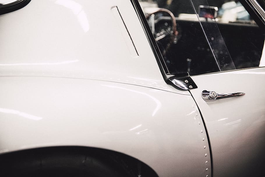 white car, mode of transportation, motor vehicle, close-up, land vehicle HD wallpaper