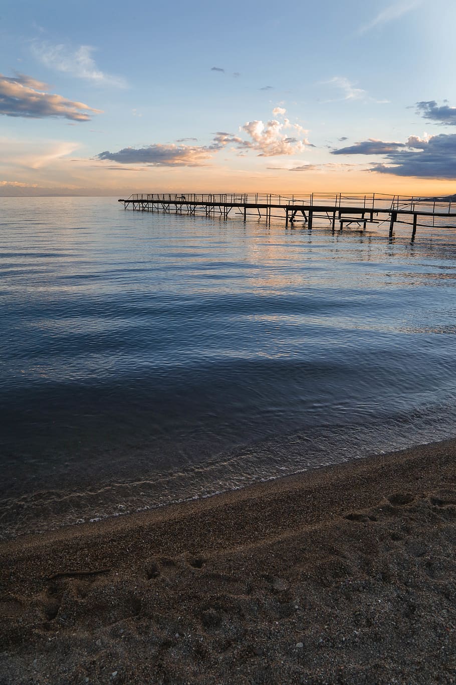 Silhouette of Boardwalk Under Cloudy Skies Shot from Beach, clouds HD wallpaper