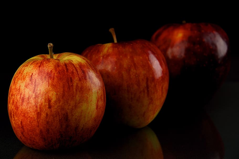 fruit, eating, apple, fit, health, diet, food, tasty, natural HD wallpaper