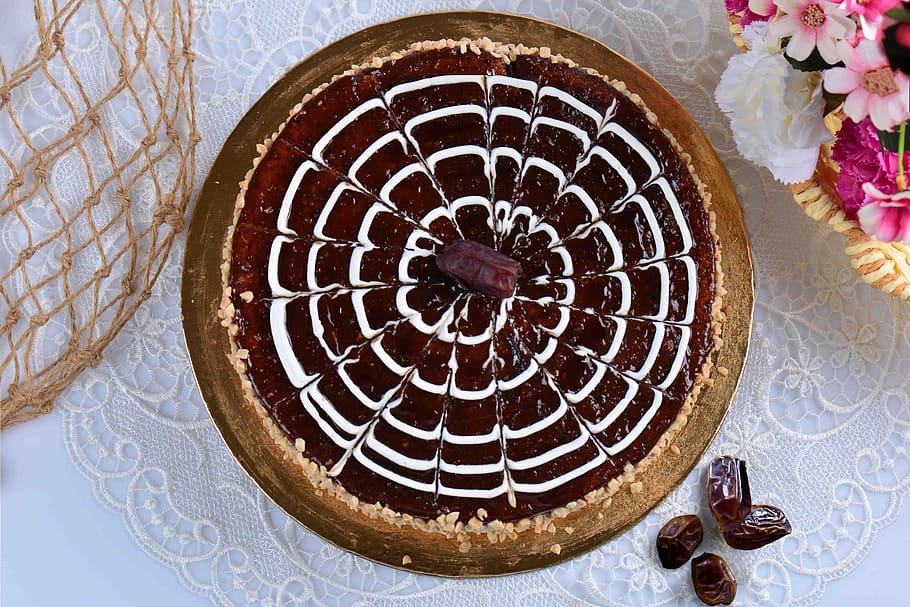 date cake, sweet, dessert, sweet food, indulgence, baked, indoors HD wallpaper