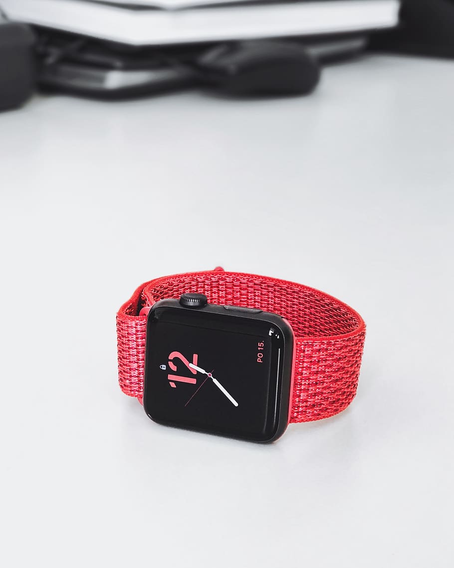 watch at 12, red, close-up, white background, indoors, still life HD wallpaper