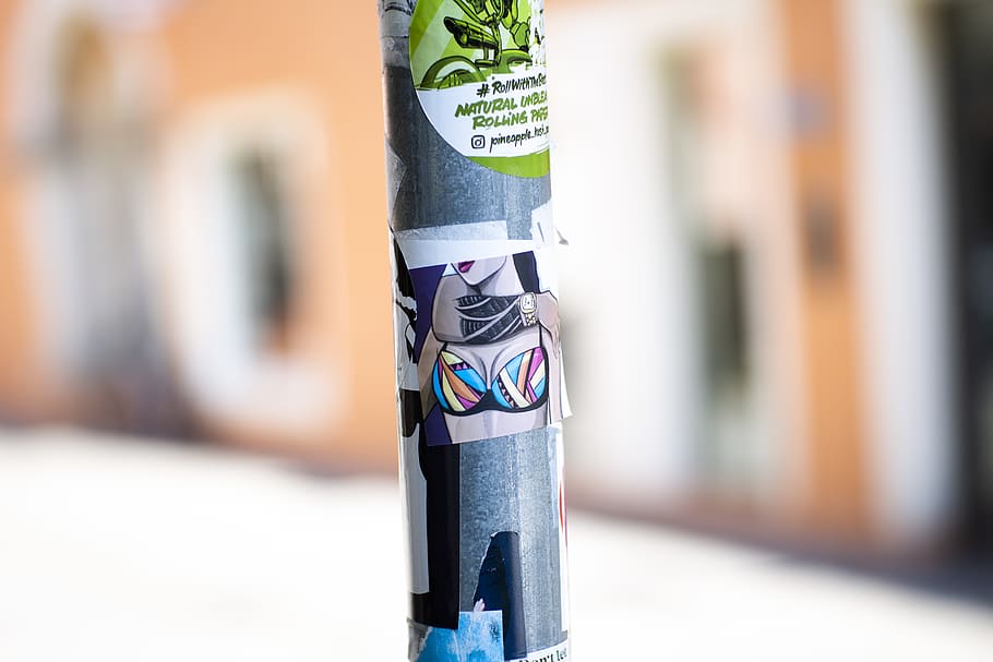 multicolored comic strip tube, focus on foreground, no people HD wallpaper