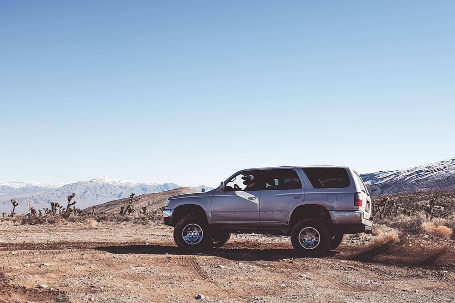 gray SUV during daytime, mode of transportation, clear sky, car HD wallpaper
