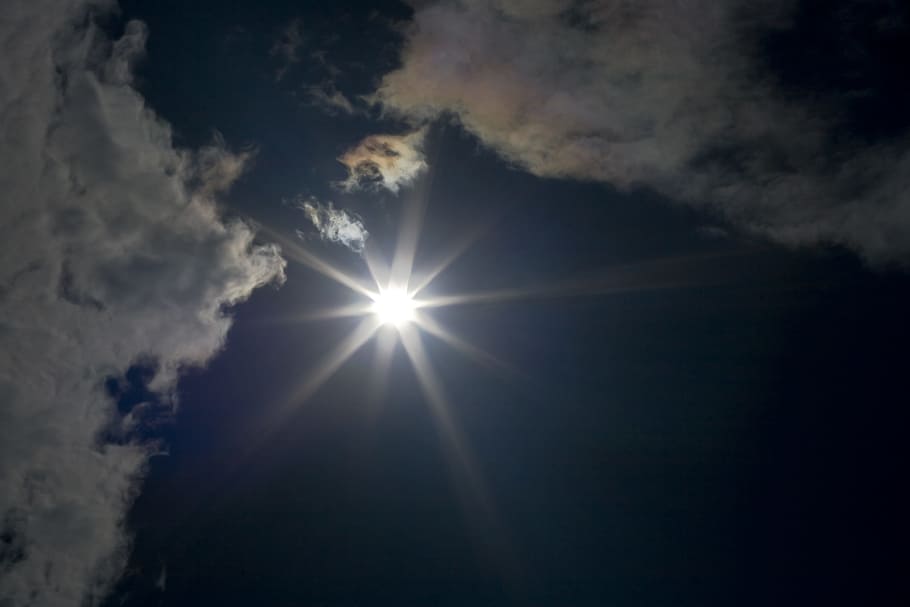 con2011, sky, scene, dark, sun, cloud - sky, sunlight, sunbeam, HD wallpaper