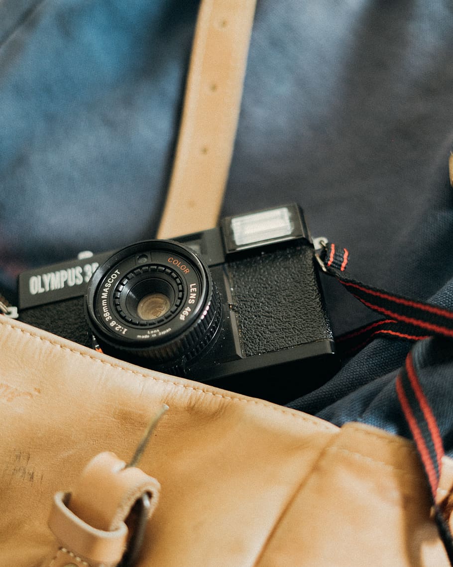 camera, electronics, strap, wristwatch, bag, vintage, 35mm HD wallpaper