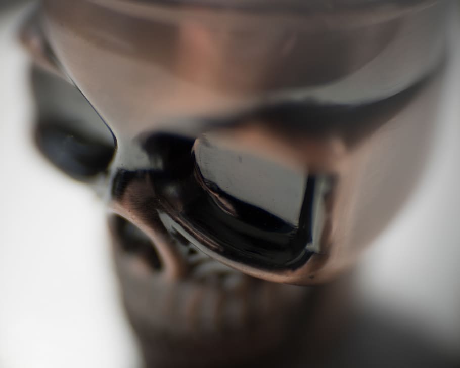 skull, macro, dark, metal, steel, iron, crossbones, head, death HD wallpaper