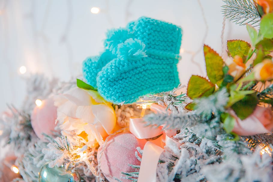 Pair of Teal Knit Sock Hanging on Christmas Tree, art, blur, bright HD wallpaper