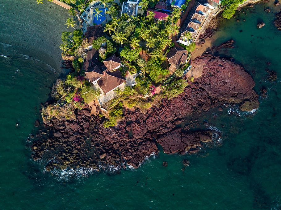 Bird's-eye View of House Near Body of Water, beach, color, daylight HD wallpaper