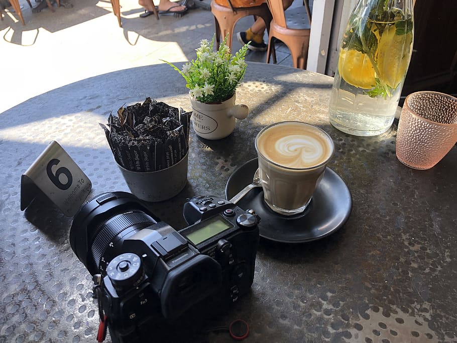 camera, electronics, human, person, coffee cup, pottery, plant HD wallpaper