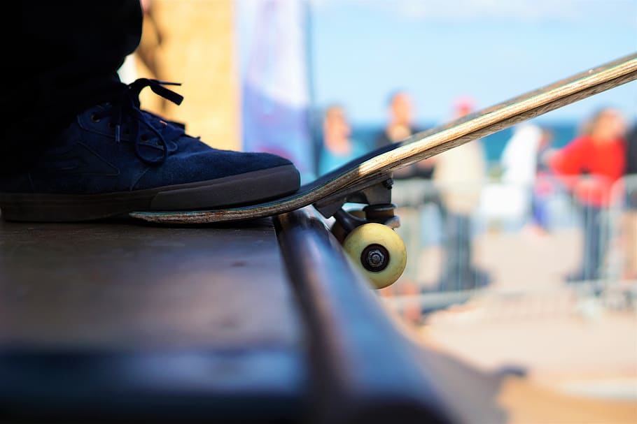 skate, board, wheel, wood, blur, people, shoe, half, pipe, half-pipe