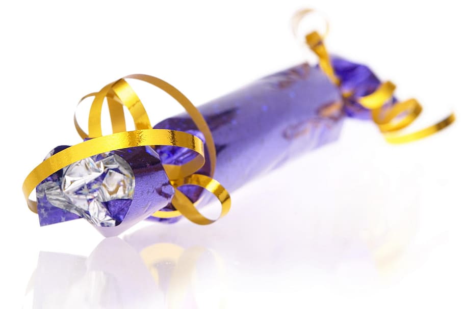 bow, box, gift, gold, isolated, present, ribbon, wrap, xmas HD wallpaper