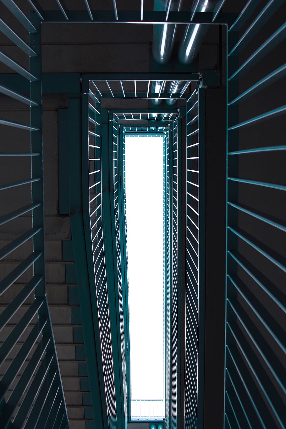 Blue and Gray Building Low-angle Photography, architecture, low angle shot HD wallpaper