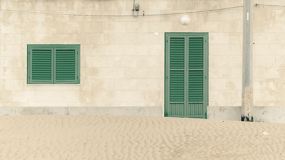closed door and window, built structure, architecture, building exterior HD wallpaper