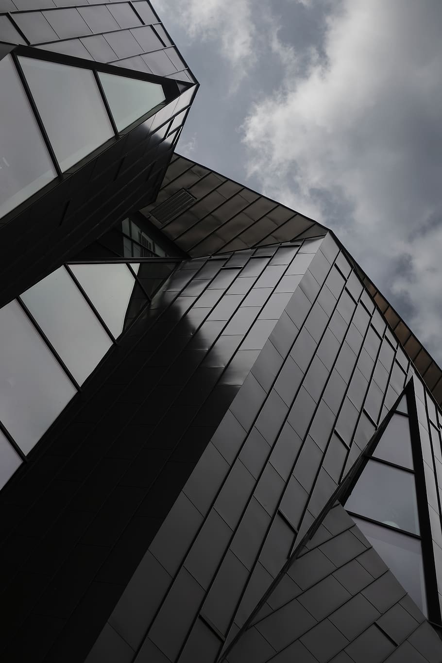 sweden, malmö, built structure, architecture, low angle view HD wallpaper