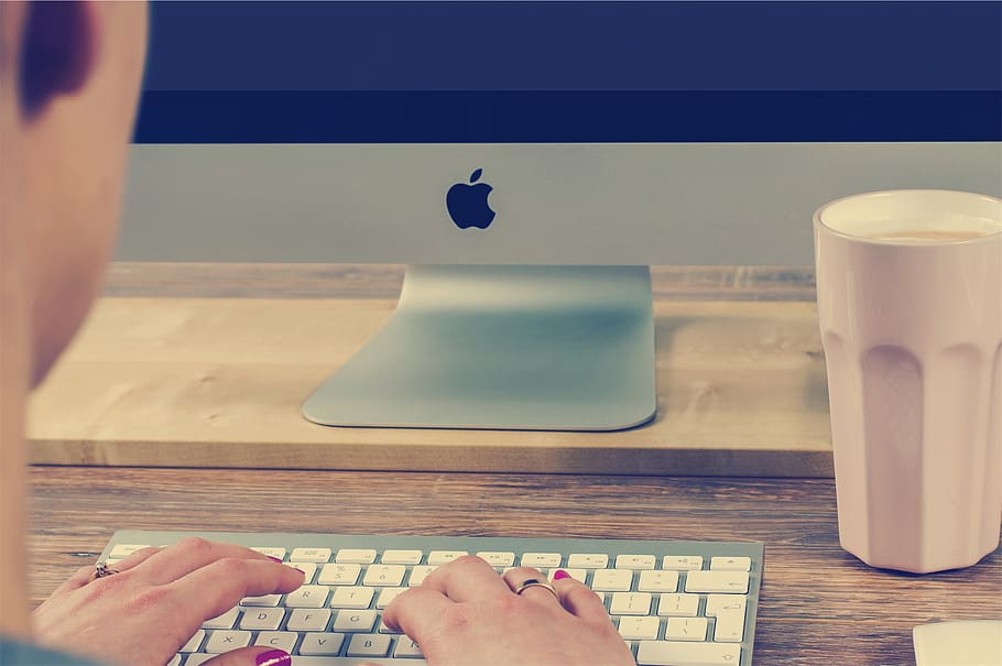 working, typing, mac, desktop, computer, office, business, technology HD wallpaper