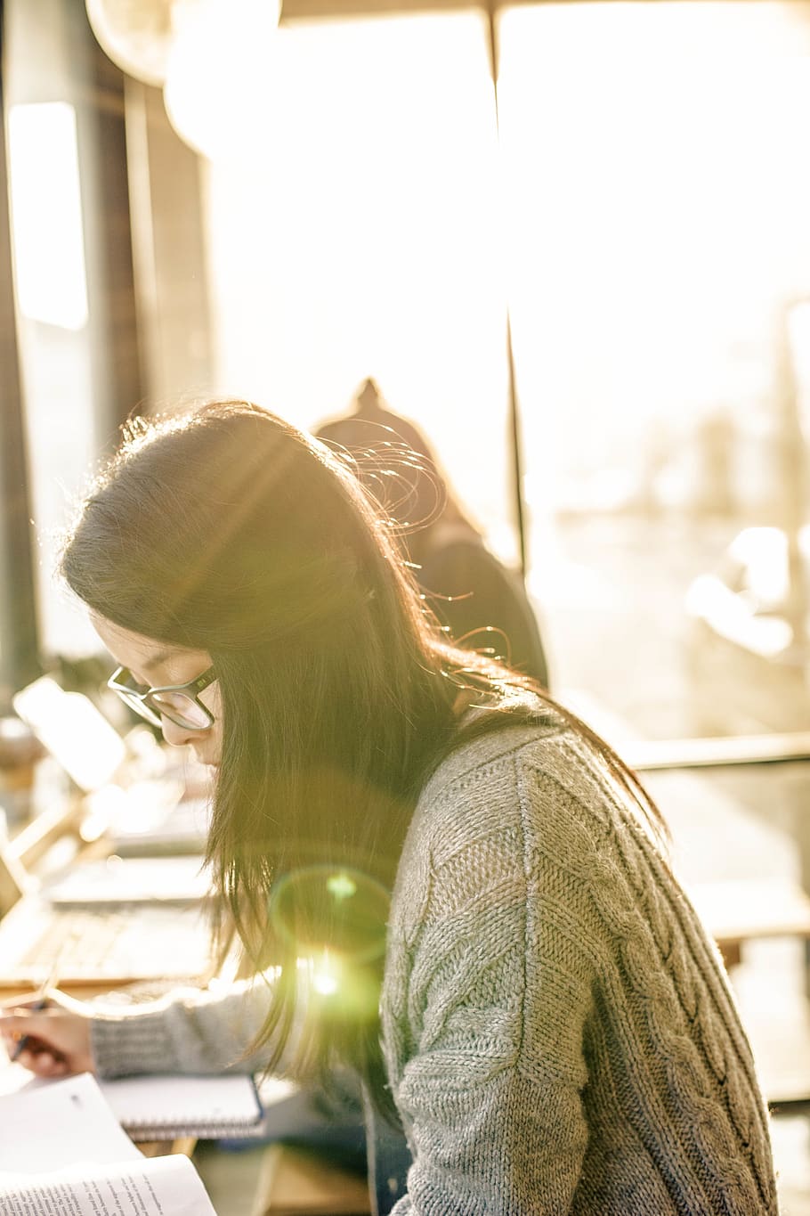 cafe, chill, study, real people, focus on foreground, one person HD wallpaper
