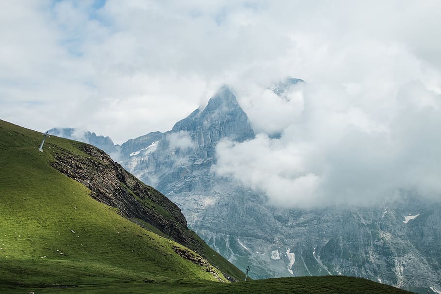 mountain with clouds during daytime, nature, outdoors, mountain range HD wallpaper