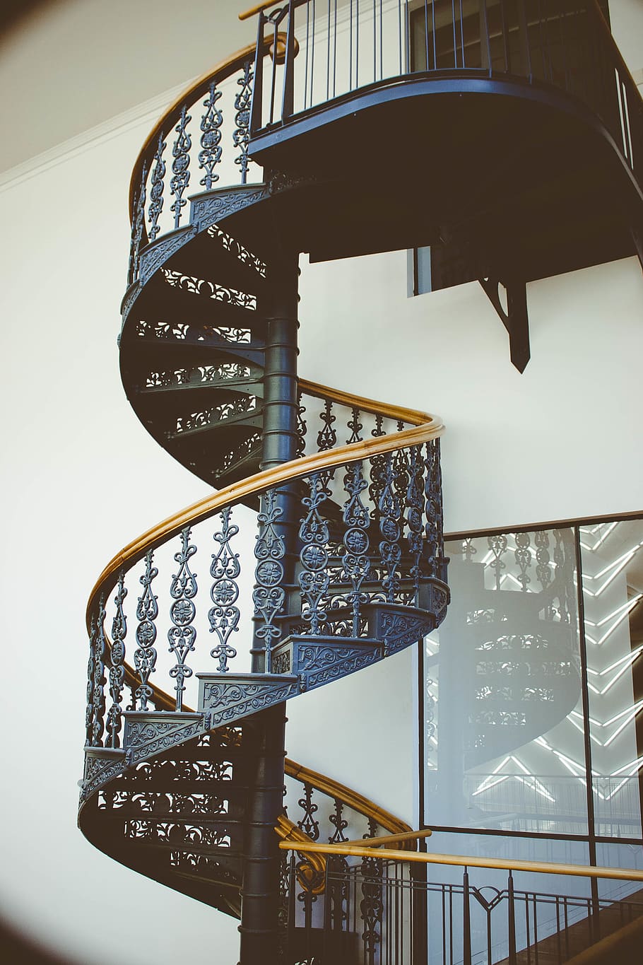 Black Staircase , architecture, handrail, indoors, interior design HD wallpaper
