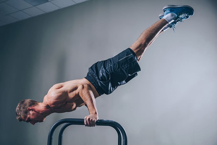 Fitness Balancing Photo, Sports, Gym, Exercise, Crossfit, Workout