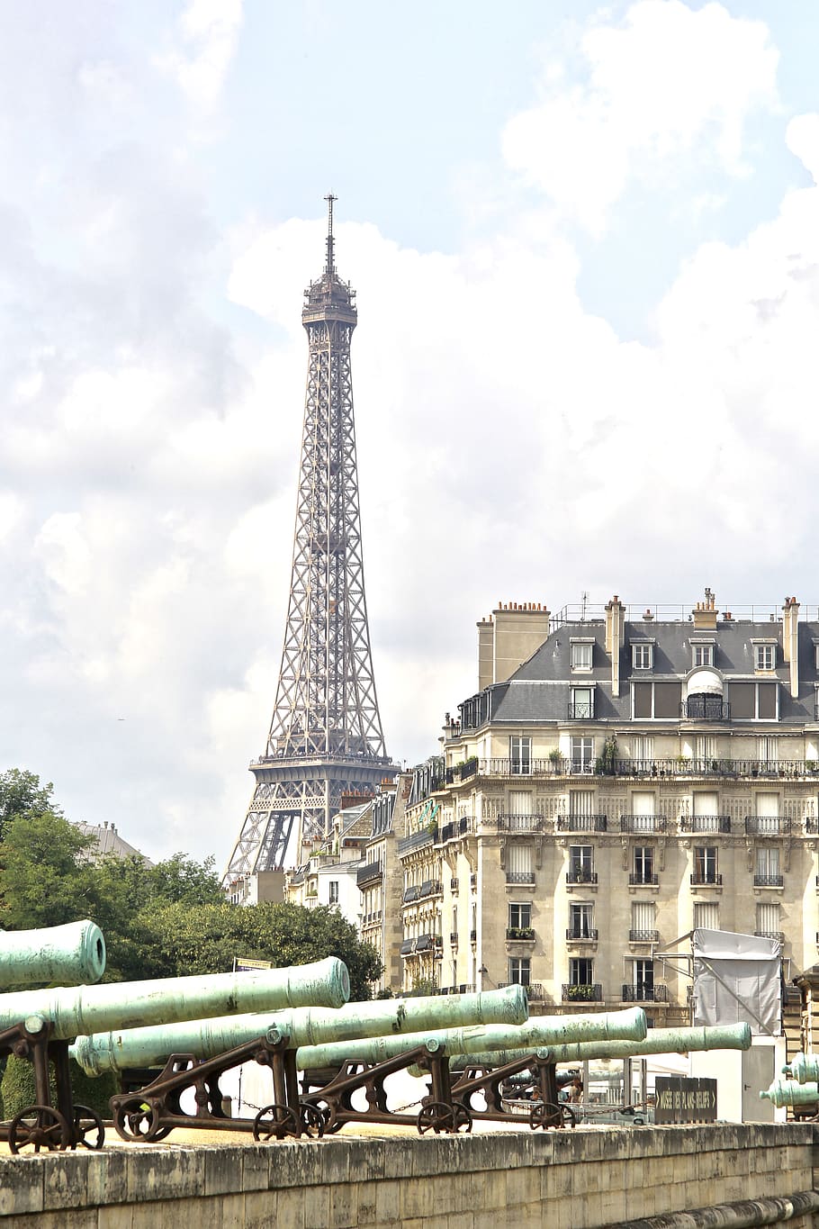 building, spire, tower, architecture, steeple, urban, town HD wallpaper