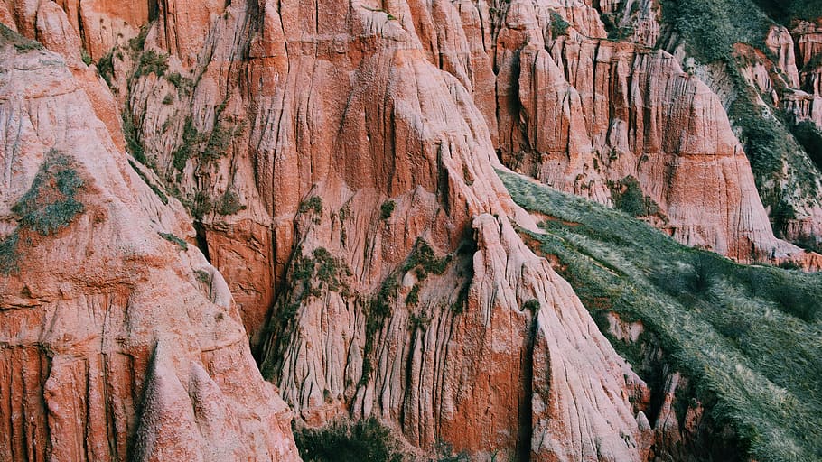 brown rock formation, mountain, outdoors, nature, canyon, valley HD wallpaper