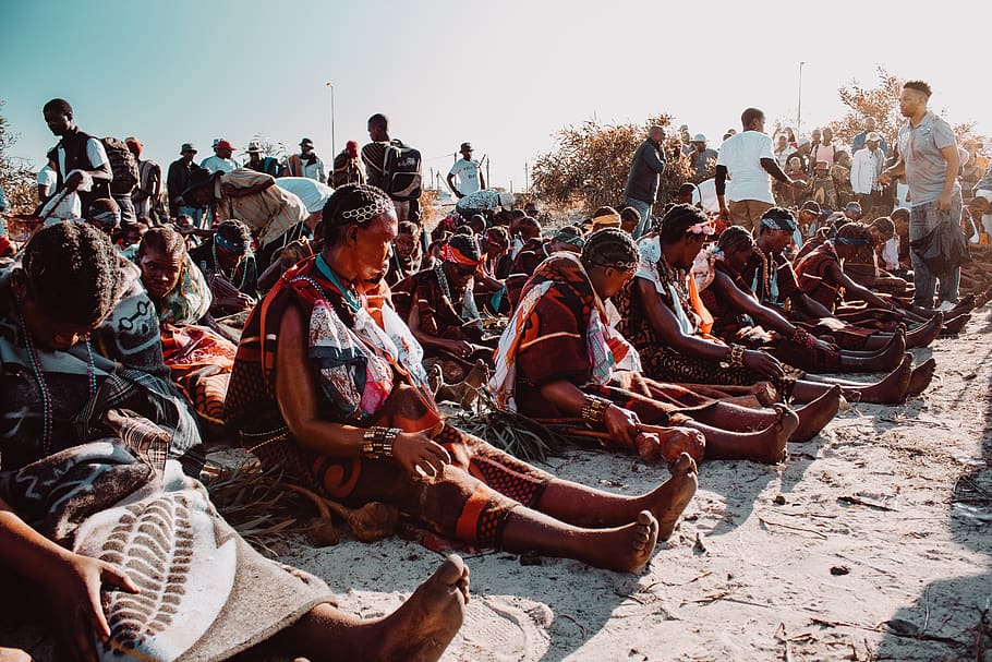 people sitting at sand, crowd, group of people, large group of people HD wallpaper