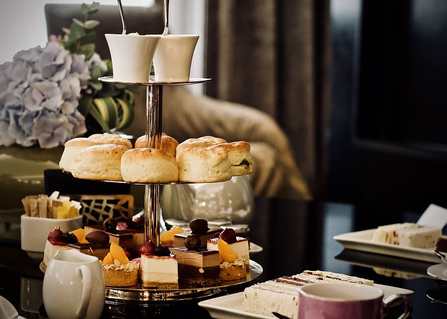 pastries display on rack, food and drink, sweet food, baked, cake HD wallpaper